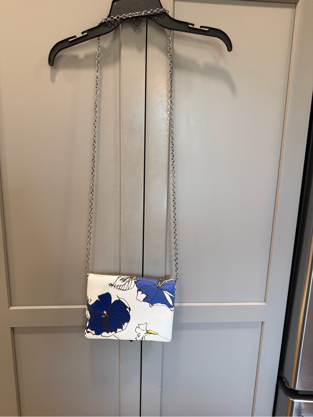 NWT Brooks Brothers White Crossbody Bag with Blue Floral Print
